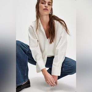 ▪️NWT Free People Lee Solid Button down